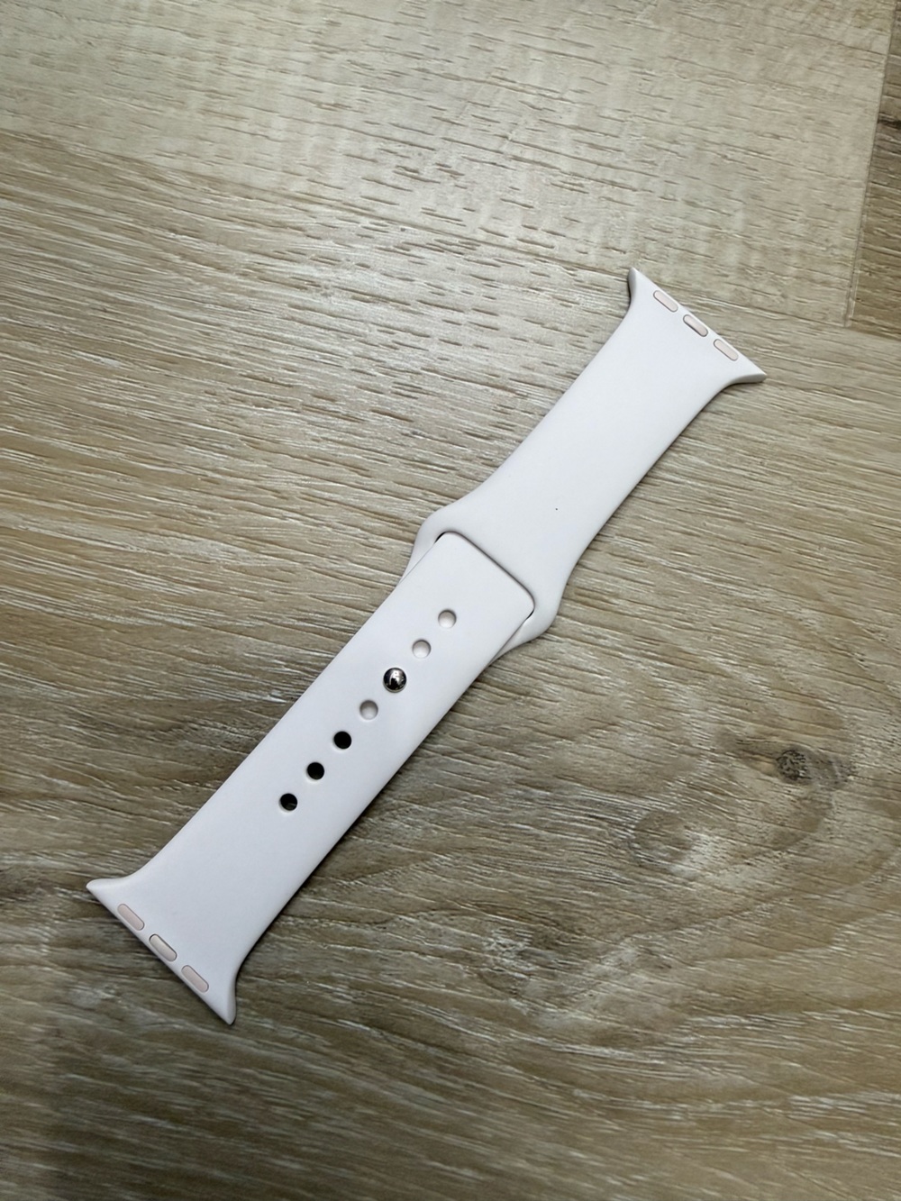Apple | 42mm Soft Pink Sport Band